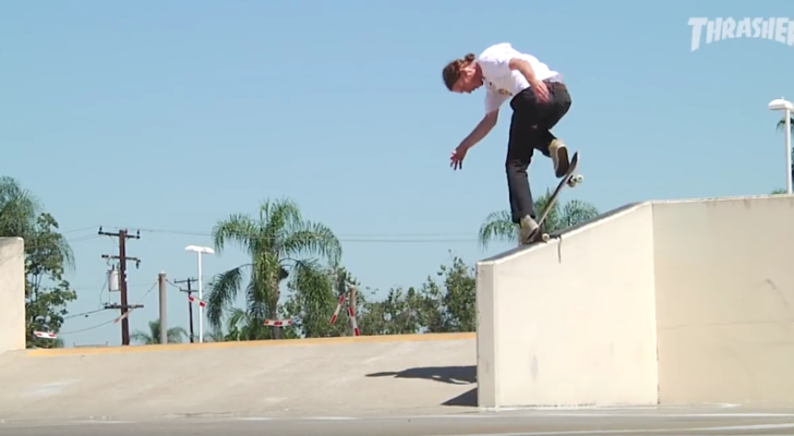 Footy crudo de Jake Hayes en el vídeo Deathwish