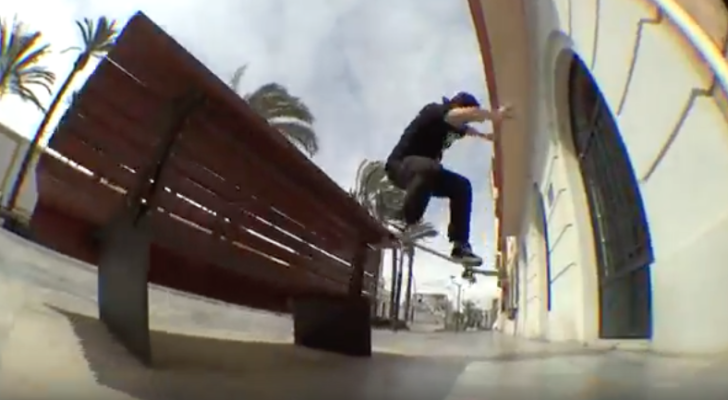 Clip con We Are Skaters a la caza de spots por Cartagena