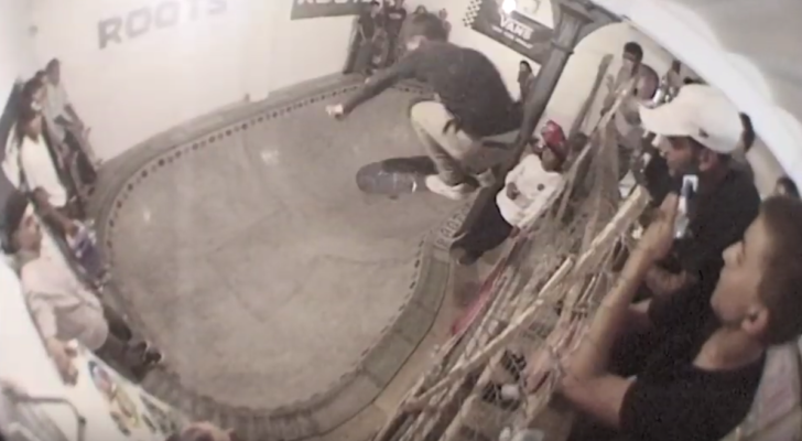 Clip del Vans Cash4Tricks en el bowl de Roots