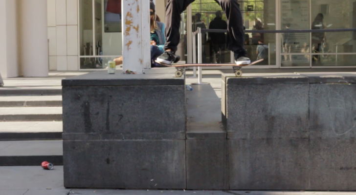 El team Nomad protagoniza el nuevo clip de Macba Life