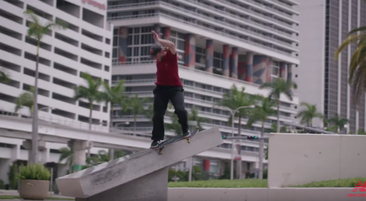 El clip que presenta las Jamie Foy NM306 Origins de New Balance