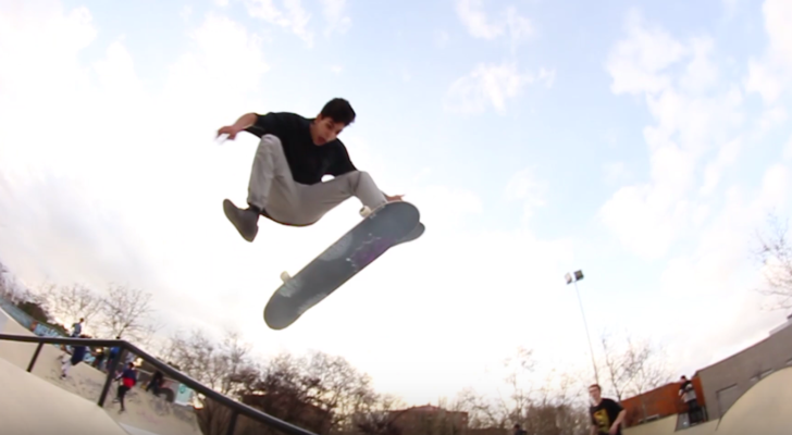 Un clip que nos muestra el nuevo skatepark de Rivas